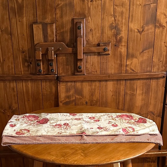 Waverly Accents Waverly Norfolk Garden Room Rosered Check Window